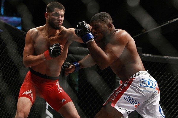 Paul Daley dan Jorge Masvidal